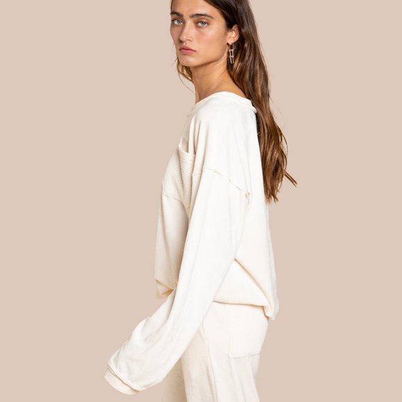 POL Soft Stretchy Velour Cream Beige Jogger Top - Picture 4 of 10